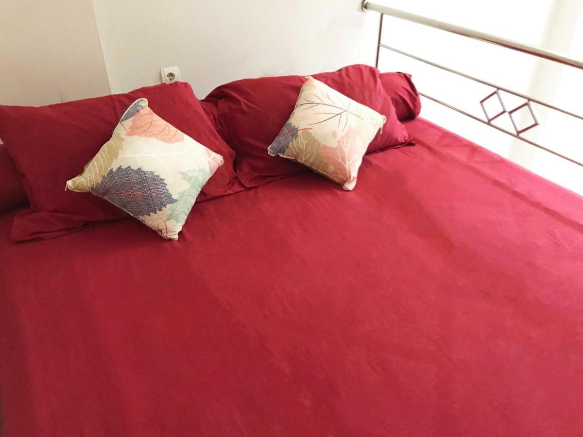 ג'קרטה 37 Guesthouse חדר תמונה