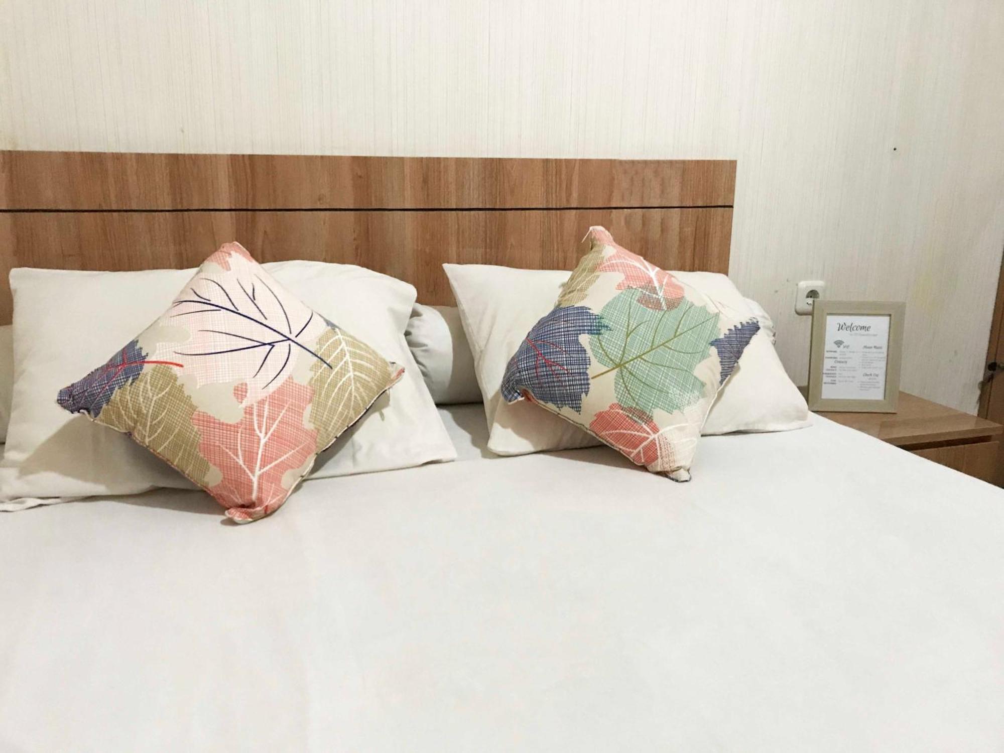 ג'קרטה 37 Guesthouse חדר תמונה