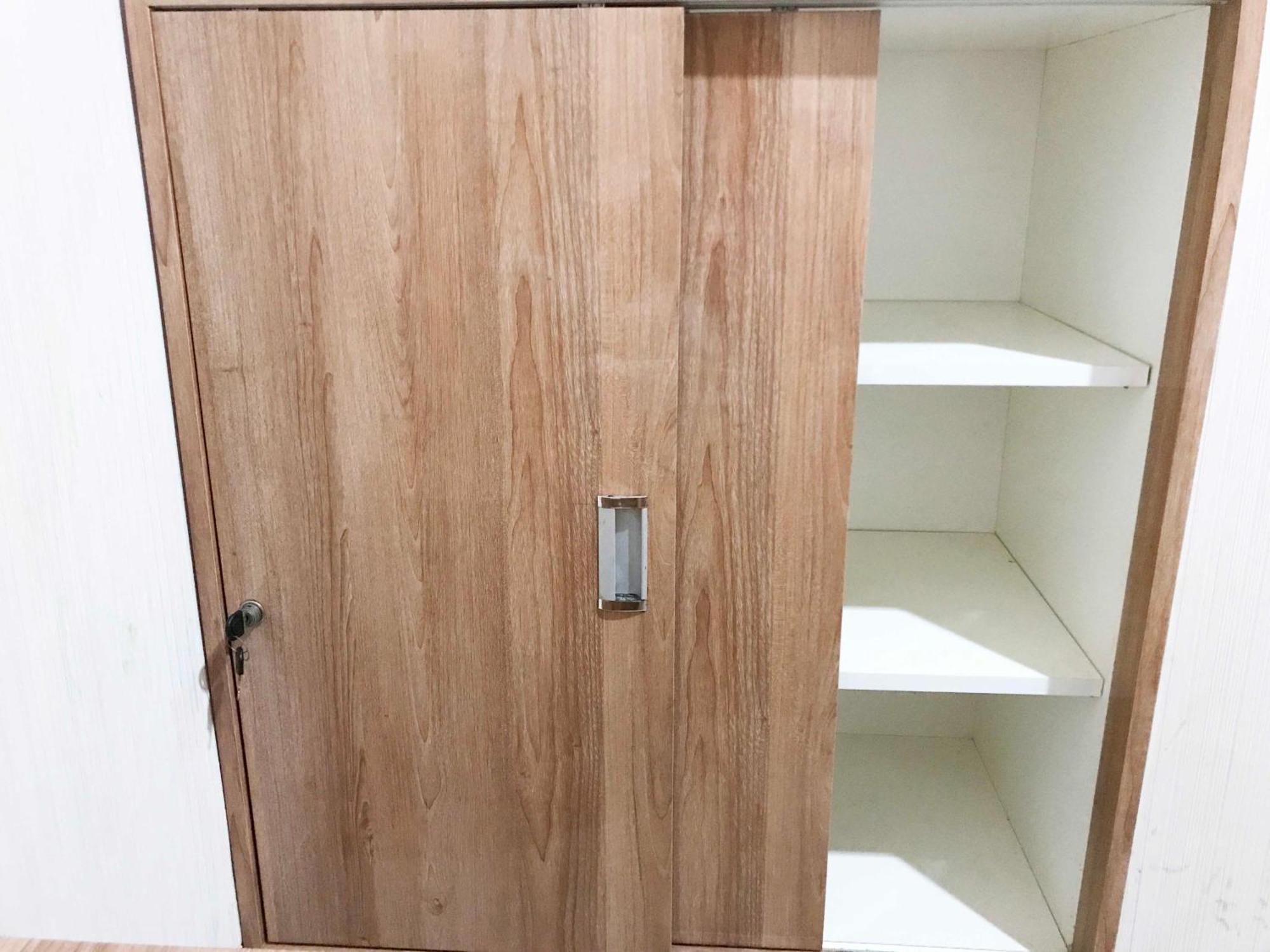 ג'קרטה 37 Guesthouse חדר תמונה