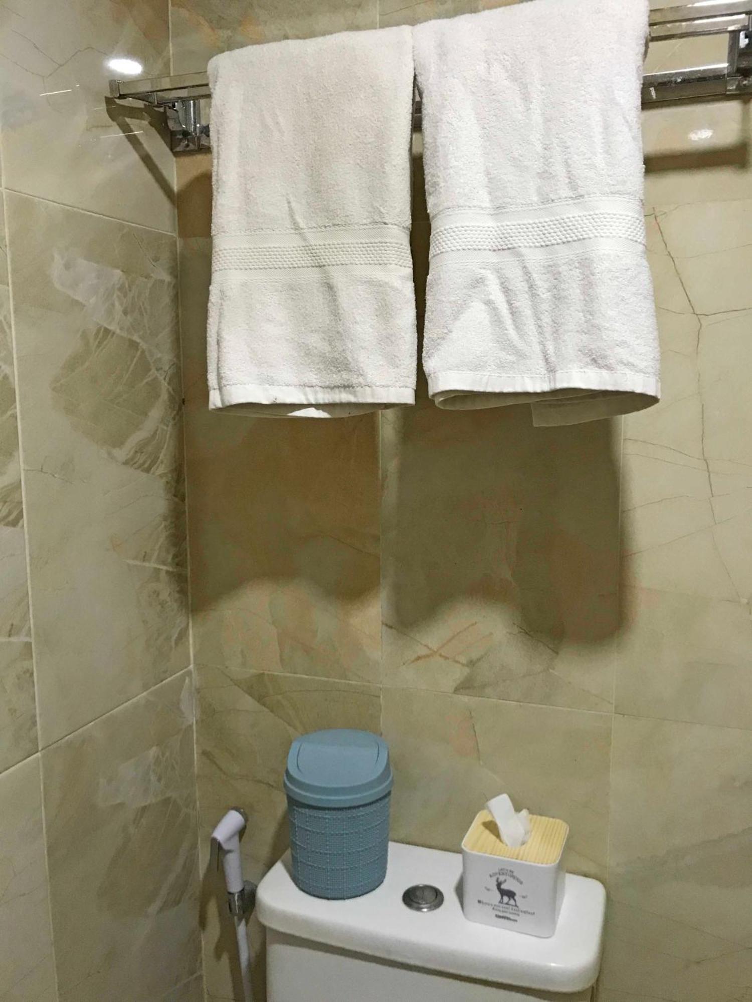 ג'קרטה 37 Guesthouse חדר תמונה